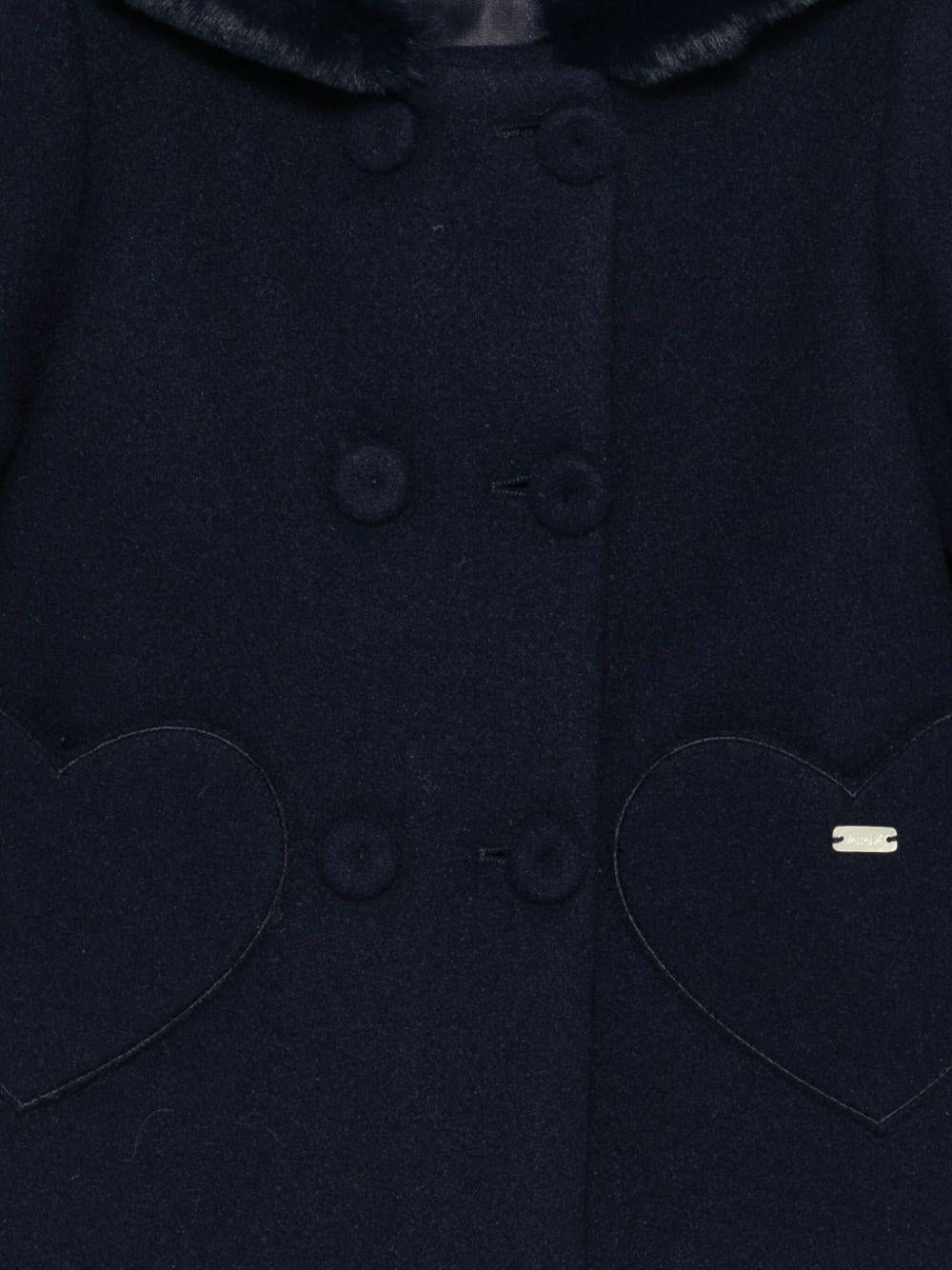 le bebe' cappotto con cappuccio bordato in ecopelliccia e particolare tasca a forma di cuore LBG6156BL LE BEBE'